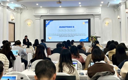 Nâng cao kiến thức, kỹ năng bảo vệ và hỗ trợ trẻ em tương tác lành mạnh, sáng tạo trên môi trường mạng