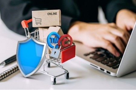 Quy định mới tăng cường quản lý, bảo vệ người tiêu dùng trong thương mại điện tử