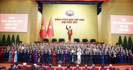 Bộ Chính trị phân công Ủy viên Bộ Chính trị khoá XIV tham gia Ban Bí thư khoá XIV