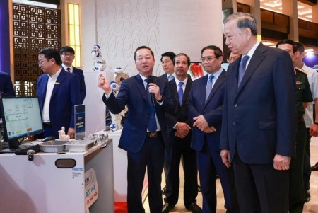 Hiện thực hóa đột phá chiến lược từ các nghị quyết của Đảng - Động lực phát triển Trường Cao đẳng cơ điện Hà Nội vươn tầm trong kỷ nguyên mới