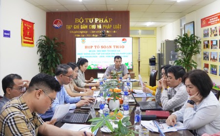 Đổi mới Tạp chí Dân chủ và Pháp luật theo hướng chuyên nghiệp, hiện đại, đa phương tiện