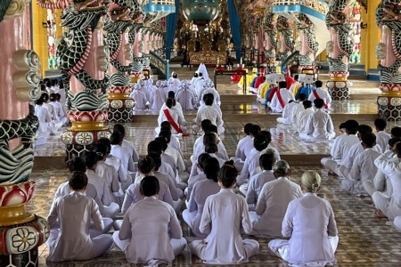 Thực trạng chính sách, pháp luật về tín ngưỡng, tôn giáo và định hướng hoàn thiện
