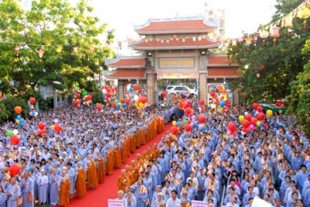 Pháp luật một số quốc gia trên thế giới về bảo đảm quyền tự do tín ngưỡng, tôn giáo và quản lý hoạt động tôn giáo - Một số gợi mở đối với Việt Nam