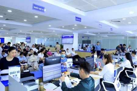 Quyết tâm đổi mới, hoàn thiện hệ thống chính trị và mô hình chính quyền địa phương hai cấp